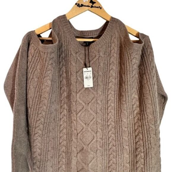 Express Women’s NWT Cold Shoulder Cable Knit Sweater Dress size XL - Picture 4 of 8